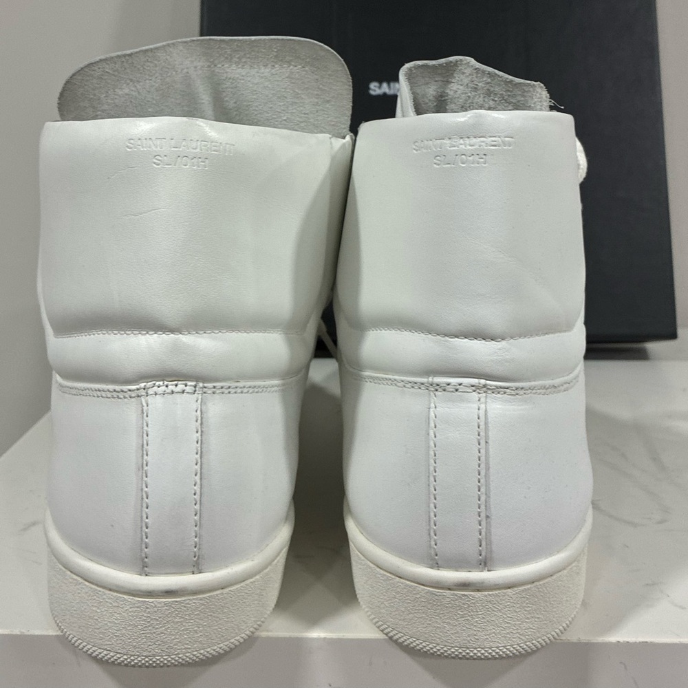 YSL Court Classic SL/01H High Top Sneakers
BRAND NEW Size 41 - Picture 8 of 12